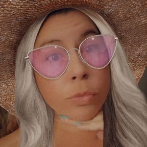 Meet your Posher, Tracey